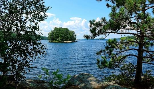 explore Voyageurs National Park by Canoe